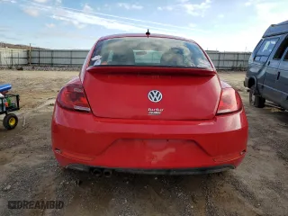 2019 Volkswagen Beetle S with VIN 3VWFD7AT3KM708711, listed as a Copart auction lot 82218764 with 98,387 mi miles and Salvage Title. Bid and sale history available at carsss.com. Image 6.