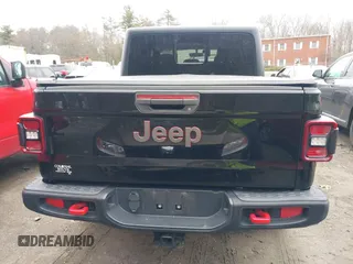 2021 Jeep Gladiator Rubicon z VIN 1C6JJTBG8ML524215, wystawiony jako IAAI lot #41829990 z przebiegiem 62 942 mil mil oraz . Historia ofert i sprzedaży dostępna na DreamBid. Obrazek 17.