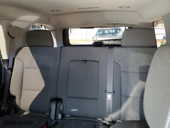2018 Chevrolet Tahoe Commercial with VIN 1GNLCDEC6JR271180, listed as a Copart auction lot 43010395 with 141,527 mi miles and Salvage Title. Bid and sale history available at carsss.com. Image 10.