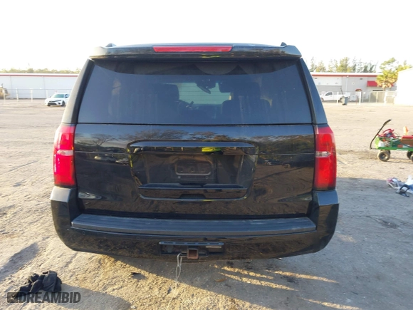 2018 Chevrolet Tahoe LT with VIN 1GNSCBKC1JR365875, listed as a IAAI auction lot 41584072 with 61,957 mi miles. Bid and sale history available at carsss.com. Image 17.