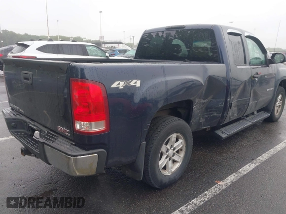 2009 GMC Sierra 1500 SLE with VIN 1GTEK29J99Z226697, listed as a IAAI auction lot 42362287 with 162,977 mi miles and . Bid and sale history available at DreamBid. Image 4.