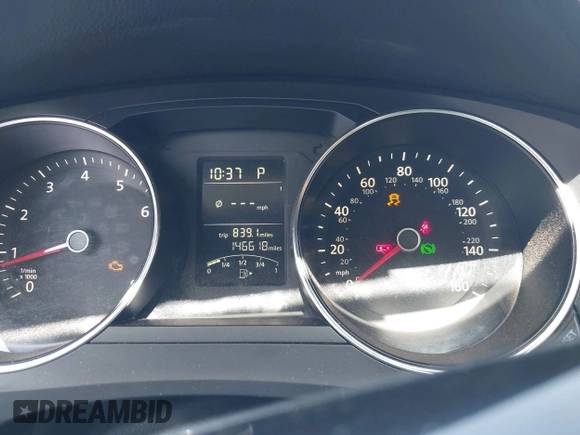 2015 Volkswagen Jetta SE z VIN 3VWD17AJ8FM418758, wystawiony jako IAAI lot #42449833 z przebiegiem 146 618 mil mil oraz . Historia ofert i sprzedaży dostępna na DreamBid. Obrazek 7.