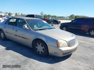 2004 Cadillac DeVille with VIN 1G6KD54Y44U121318, listed as a IAAI auction lot 41833122 with 152,258 mi miles. Bid and sale history available at carsss.com. Image 1.