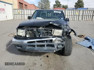2000 Nissan Frontier XE z VIN 1N6ED26T5YC313494, wystawiony jako Copart lot #46549935 z przebiegiem 271 425 mil mil oraz Szkoda całkowita • Salvage title. Historia ofert i sprzedaży dostępna na DreamBid. Obrazek 5.