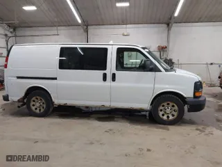 2013 Chevrolet Express Cargo Van with VIN 1GCSGAFX5D1159918, listed as a IAAI auction lot 41998023 with 279,473 mi miles. Bid and sale history available at carsss.com. Image 13.