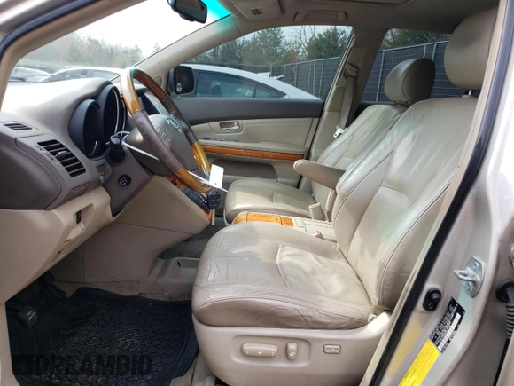 2008 Lexus RX with VIN 2T2HK31U08C092109, listed as a Copart auction lot 49700115 with 247,497 mi miles and Salvage Title. Bid and sale history available at carsss.com. Image 7.