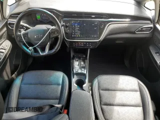 2023 Chevrolet Bolt EV 2LT z VIN 1G1FX6S03P4191947, wystawiony jako Copart lot #55965675 z przebiegiem 28 450 mil mil oraz Nie do naprawy. Historia ofert i sprzedaży dostępna na DreamBid. Obrazek 8.
