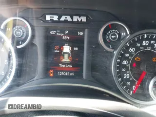 2022 Ram 2500 Tradesman z VIN 3C6UR5HJ7NG387674, wystawiony jako IAAI lot #42189557 z przebiegiem 125 045 mil mil oraz . Historia ofert i sprzedaży dostępna na DreamBid. Obrazek 15.