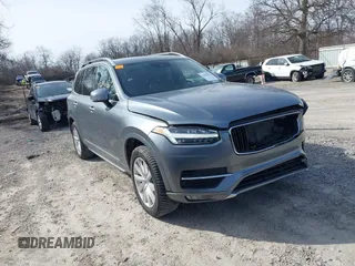 2018 Volvo XC90 Momentum with VIN YV4A22PK9J1202460, listed as a IAAI auction lot 41694021 with 134,723 mi miles. Bid and sale history available at carsss.com. Image 1.