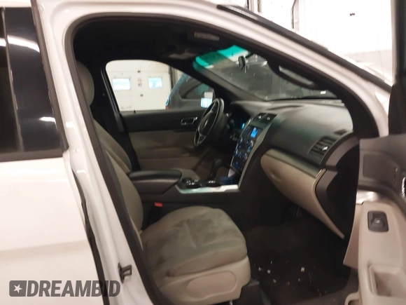 2013 Ford Explorer with VIN 1FM5K8B87DGB43747, listed as a IAAI auction lot 41743196 with 188,583 mi miles and . Bid and sale history available at carsss.com. Image 5.