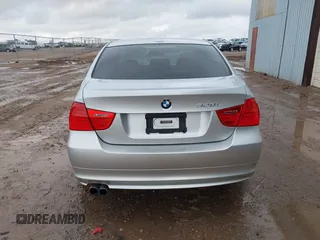 2011 BMW 3 Series 328i with VIN WBAPH7C57BA801980, listed as a IAAI auction lot 42100423 with 130,048 mi miles and . Bid and sale history available at DreamBid. Image 16.