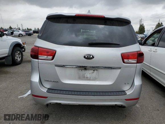 2015 Kia Sedona LX with VIN KNDMB5C17F6070646, listed as a Copart auction lot 56528444 with 231,095 mi miles and Salvage Title. Bid and sale history available at carsss.com. Image 6.