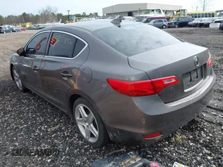 2013 Acura ILX Premium z VIN 19VDE1F54DE001539, wystawiony jako IAAI lot #42015973 z przebiegiem Nie podano mil oraz . Historia ofert i sprzedaży dostępna na DreamBid. Obrazek 3.