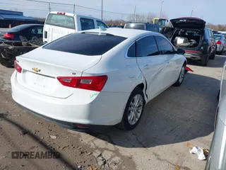 2018 Chevrolet Malibu LT with VIN 1G1ZD5ST8JF250013, listed as a IAAI auction lot 41876893 with 99,013 mi miles. Bid and sale history available at carsss.com. Image 4.