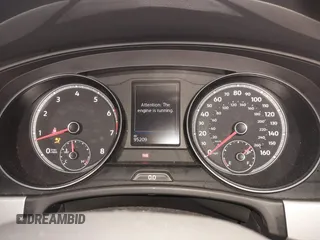 2021 Volkswagen Atlas SE z VIN 1V2NE2CA4MC201281, wystawiony jako IAAI lot #41242760 z przebiegiem 95 209 mil mil oraz . Historia ofert i sprzedaży dostępna na DreamBid. Obrazek 7.