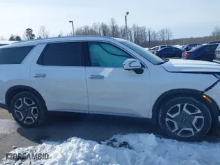 2024 Hyundai Palisade Limited with VIN KM8R5DGE4RU685140, listed as a IAAI auction lot 41293642 with 5,954 mi miles. Bid and sale history available at carsss.com. Image 13.