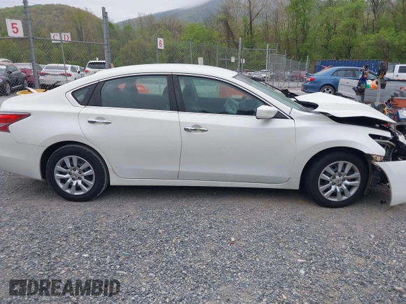 2015 Nissan Altima SL z VIN 1N4AL3AP7FN382800, wystawiony jako IAAI lot #42102763 z przebiegiem Nie podano mil oraz . Historia ofert i sprzedaży dostępna na DreamBid. Obrazek 12.