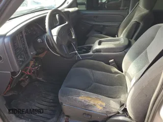 2006 Chevrolet Silverado 1500HD LT2 z VIN 1GCGK13U16F169687, wystawiony jako Copart lot #67961624 z przebiegiem Nie podano mil oraz Szkoda całkowita • Salvage title. Historia ofert i sprzedaży dostępna na DreamBid. Obrazek 7.
