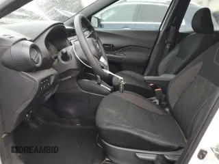 2020 Nissan Kicks S with VIN 3N1CP5BV5LL557639, listed as a Copart auction lot 44612695 with 80,663 mi miles and Salvage Title. Bid and sale history available at carsss.com. Image 7.