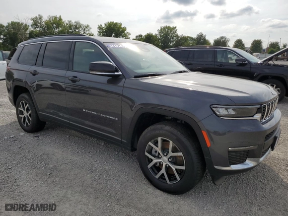 2024 Jeep Grand Cherokee L Limited with VIN 1C4RJKBG8R8564374, listed as a Copart auction lot 68360924 with 14 mi miles and Salvage Title. Bid and sale history available at carsss.com. Image 4.