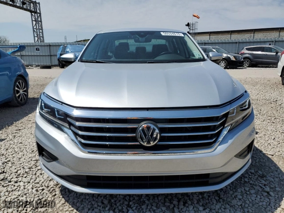 2020 Volkswagen Passat 2.0T SE with VIN 1VWSA7A30LC007957, listed as a Copart auction lot 50534615 with 35,573 mi miles and Clean Title. Bid and sale history available at carsss.com. Image 5.