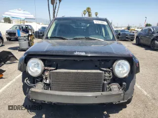 2016 Jeep Patriot Sport with VIN 1C4NJPBB1GD526120, listed as a Copart auction lot 57915005 with 153,283 mi miles and Salvage title. Bid and sale history available at DreamBid. Image 5.