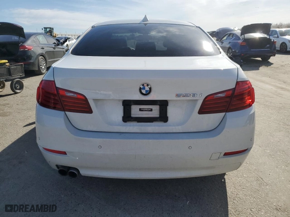 2014 BMW 5 Series 528i with VIN WBA5A5C59ED509105, listed as a Copart auction lot 45533415 with 64,923 mi miles and Salvage Title. Bid and sale history available at carsss.com. Image 6.