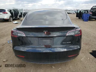 2022 Tesla Model 3 Long Range z VIN 5YJ3E1EB9NF134819, wystawiony jako Copart lot #49639365 z przebiegiem 49 245 mil mil oraz Szkoda całkowita • Salvage title. Historia ofert i sprzedaży dostępna na DreamBid. Obrazek 6.