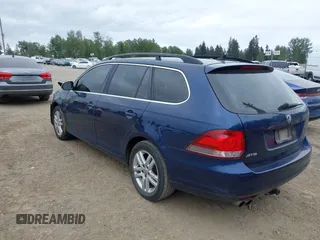 2014 Volkswagen Jetta TDI w/Sunroof z VIN 3VWPL7AJ6EM611089, wystawiony jako IAAI lot #42262484 z przebiegiem 106 328 mil mil oraz . Historia ofert i sprzedaży dostępna na DreamBid. Obrazek 3.