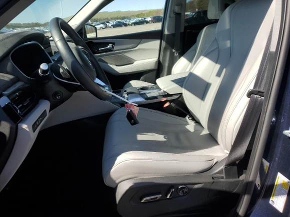 2024 Acura MDX Technology z VIN 5J8YE1H47RL013763, wystawiony jako Copart lot #52218375 z przebiegiem 19 284 mil mil oraz Szkoda całkowita • Salvage title. Historia ofert i sprzedaży dostępna na DreamBid. Obrazek 7.