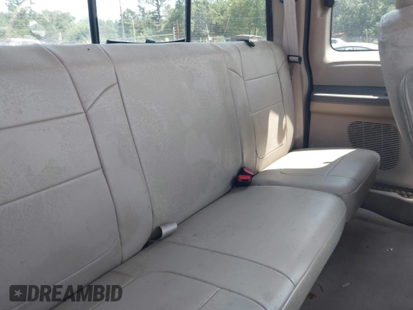 2003 Ford F-250 XL with VIN 1FTNX21P73EC54840, listed as a IAAI auction lot 42592619 with 210,920 mi miles and . Bid and sale history available at DreamBid. Image 8.