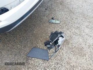2017 Toyota RAV4 XLE с VIN JTMWFREV9HJ126106, выставлен на аукционе IAAI как лот 42240404 с пробегом 114 миль миль и . История ставок и продаж доступна на DreamBid. Изображение 12.