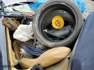 2000 Porsche Boxster S with VIN WP0CB2980YU660930, listed as a Copart auction lot 61270324 with 0 mi miles and Salvage Title. Bid and sale history available at carsss.com. Image 8.