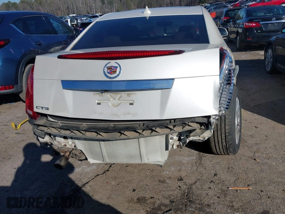 2011 Cadillac CTS Luxury z VIN 1G6DE5EY6B0118591, wystawiony jako IAAI lot #41486928 z przebiegiem 133 763 mil mil oraz . Historia ofert i sprzedaży dostępna na DreamBid. Obrazek 6.