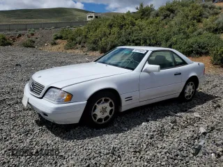 1996 Mercedes-Benz SL 320 with VIN WDBFA63F3TF131286, listed as a Copart auction lot 56756635 with 211,984 mi miles and Clean title. Bid and sale history available at DreamBid. Image 1.