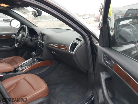 2012 Audi Q5 2.0T Premium Plus with VIN WA1LFAFP4CA088713, listed as a IAAI auction lot 41831827 with 117,511 mi miles. Bid and sale history available at carsss.com. Image 5.