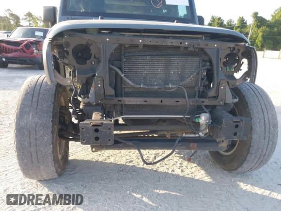 2014 Jeep Wrangler Unlimited Sport with VIN 1C4BJWDG5EL327225, listed as a IAAI auction lot 42547991 with 129,545 mi miles and . Bid and sale history available at DreamBid. Image 18.