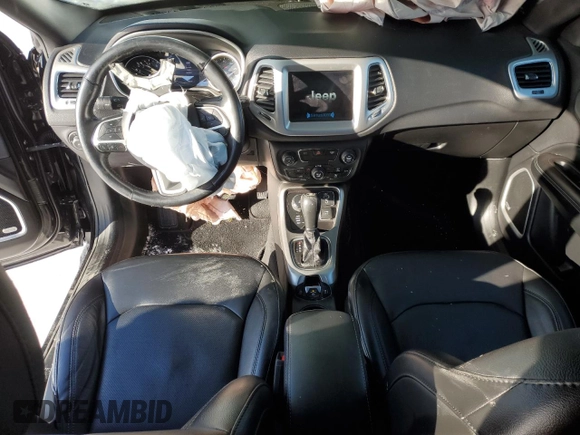 2020 Jeep Compass High Altitude z VIN 3C4NJDCB1LT119268, wystawiony jako Copart lot #45556775 z przebiegiem 56 628 mil mil oraz Nie do naprawy • Non repairable. Historia ofert i sprzedaży dostępna na DreamBid. Obrazek 8.