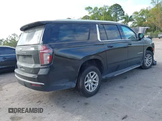 2021 Chevrolet Suburban LT z VIN 1GNSCCKD8MR269020, wystawiony jako IAAI lot #41606337 z przebiegiem 108 305 mil mil oraz . Historia ofert i sprzedaży dostępna na DreamBid. Obrazek 4.