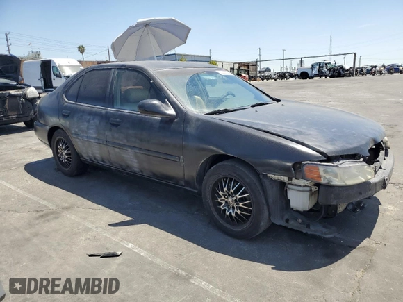 2000 Nissan Altima GXE with VIN 1N4DL01A0YC151534, listed as a Copart auction lot 87019454 with 233,012 mi miles and Clean Title. Bid and sale history available at carsss.com. Image 4.