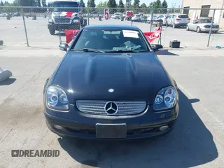 2004 Mercedes-Benz SLK 230/320 с VIN WDBKK65FX4F308099, выставлен на аукционе IAAI как лот 42320907 с пробегом 173 122 миль миль и . История ставок и продаж доступна на DreamBid. Изображение 12.