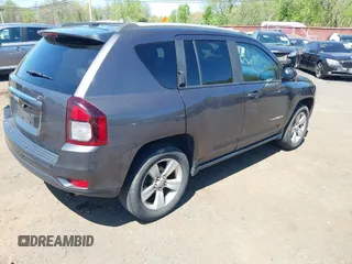 2016 Jeep Compass Sport with VIN 1C4NJDBB6GD501468, listed as a IAAI auction lot 42148412 with 187,418 mi miles. Bid and sale history available at carsss.com. Image 4.