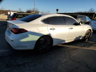 2018 Infiniti Q70 Luxe with VIN JN1BY1PR8JM370296, listed as a Copart auction lot 80748364 with Not provided miles and Salvage title. Bid and sale history available at DreamBid. Image 3.
