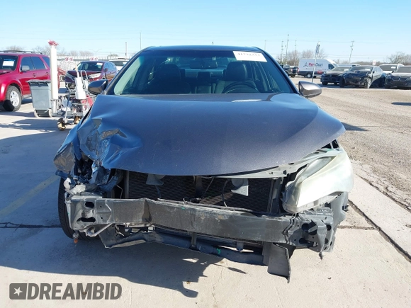 2015 Toyota Camry XLE with VIN 4T1BF1FK4FU914870, listed as a IAAI auction lot 41732333 with 177,907 mi miles. Bid and sale history available at carsss.com. Image 12.