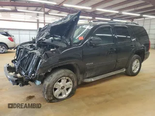 2012 Chevrolet Tahoe LT z VIN 1GNSKBE09CR115677, wystawiony jako Copart lot #54683305 z przebiegiem 140 566 mil mil oraz Szkoda całkowita • Salvage title. Historia ofert i sprzedaży dostępna na DreamBid. Obrazek 1.