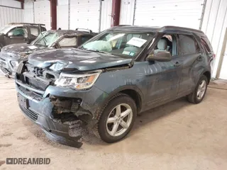 2018 Ford Explorer with VIN 1FM5K8BH1JGC35349, listed as a IAAI auction lot 41594331 with 75,586 mi miles. Bid and sale history available at carsss.com. Image 2.