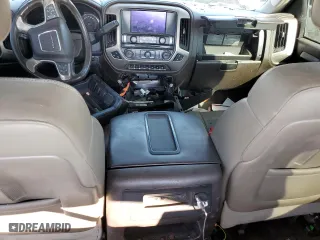 2015 GMC Sierra 2500HD Denali with VIN 1GT120E84FF540230, listed as a Copart auction lot 70030414 with 189,959 mi miles and Salvage Title. Bid and sale history available at carsss.com. Image 8.