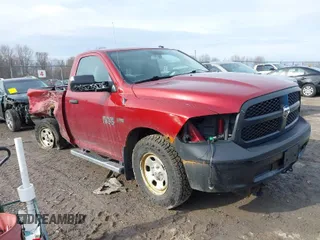 2013 Ram 1500 Tradesman z VIN 3C6JR7DTXDG566263, wystawiony jako IAAI lot #42005196 z przebiegiem 110 521 mil mil oraz . Historia ofert i sprzedaży dostępna na DreamBid. Obrazek 1.