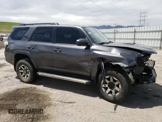 2019 Toyota 4Runner SR5 с VIN JTEBU5JRXK5618760, выставлен на аукционе Copart как лот 56077165 с пробегом 97 399 миль миль и Списание • Salvage title. История ставок и продаж доступна на DreamBid. Изображение 4.