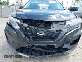 2017 Nissan Rogue SL z VIN 5N1AT2MV0HC816967, wystawiony jako IAAI lot #42190251 z przebiegiem 198 041 mil mil oraz . Historia ofert i sprzedaży dostępna na DreamBid. Obrazek 6.